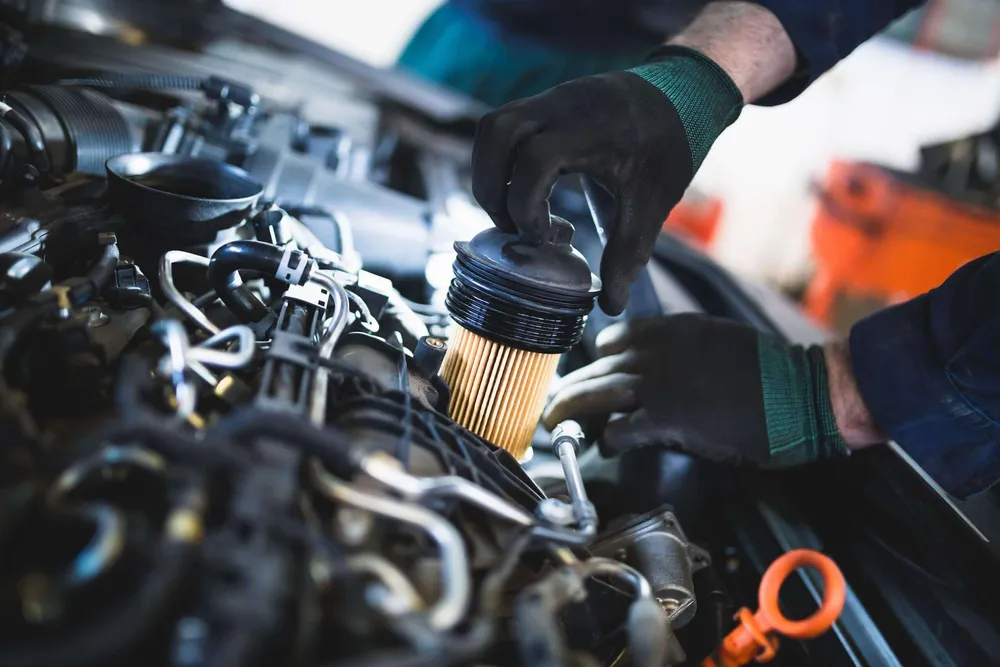 $69.95 Oil & Filter Change at West Mitsubishi Service Center